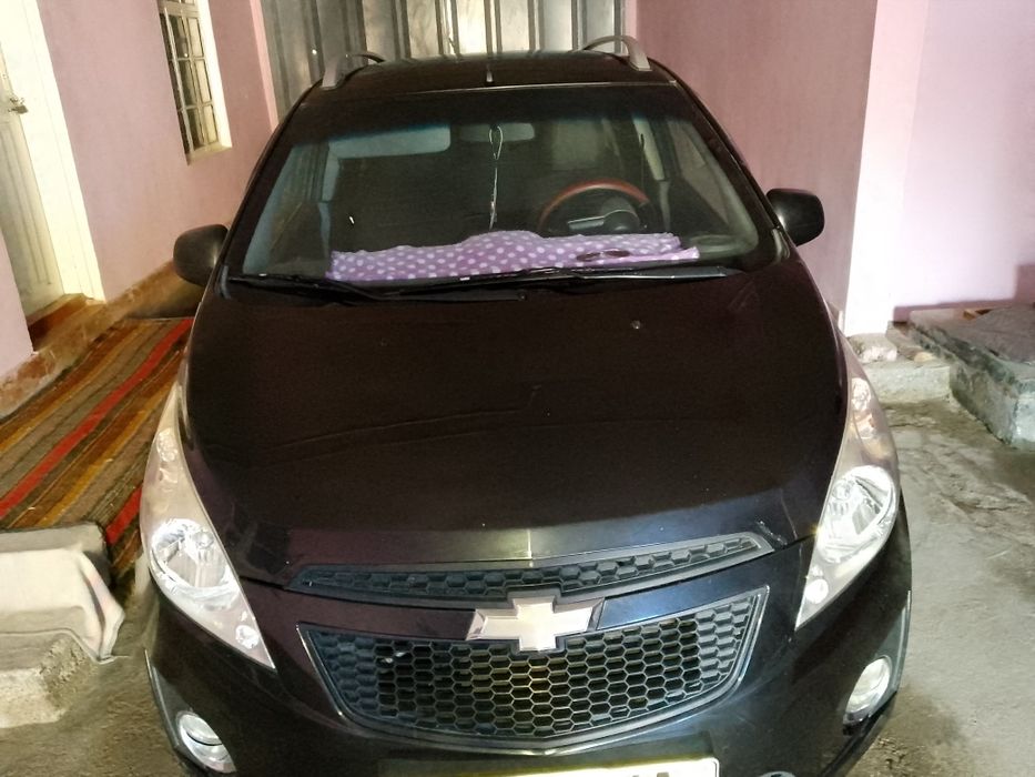 Misli uchar Spark sotiladi