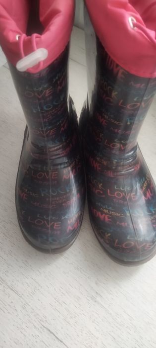 Резиновые сапожки 33р