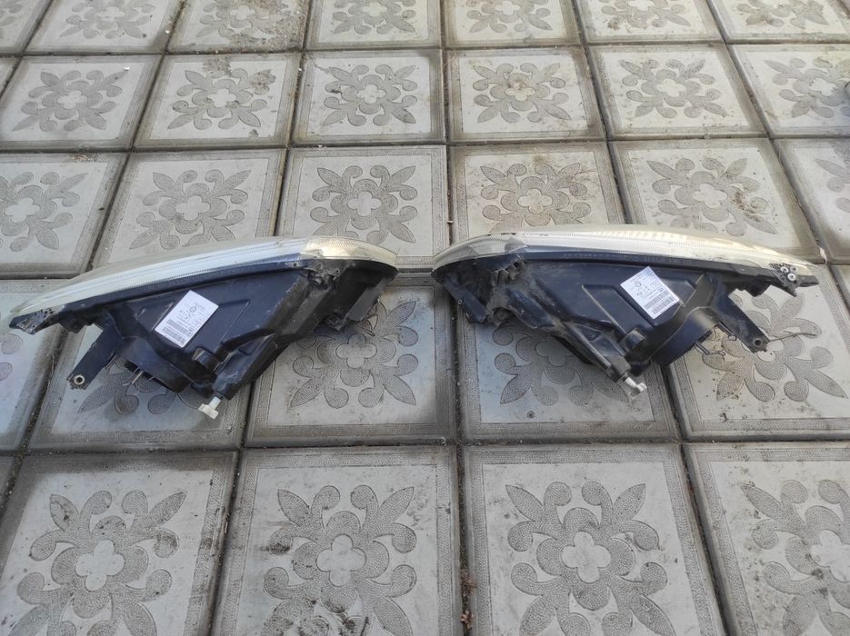 Фары передние гранта