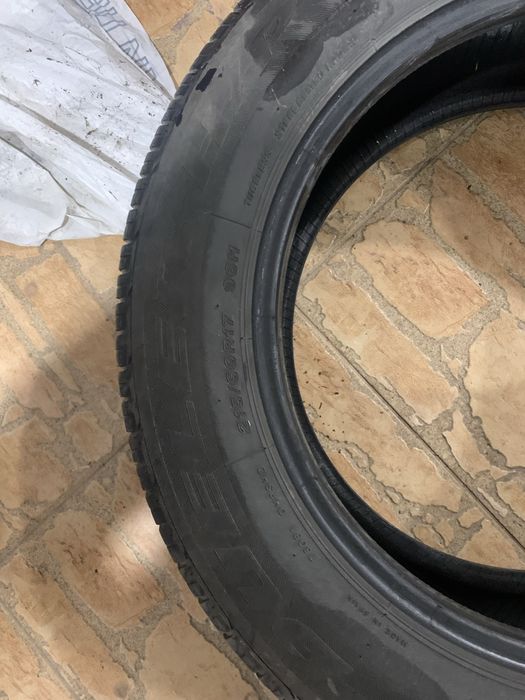 215/60/17 Bridgestone Dueler H/P