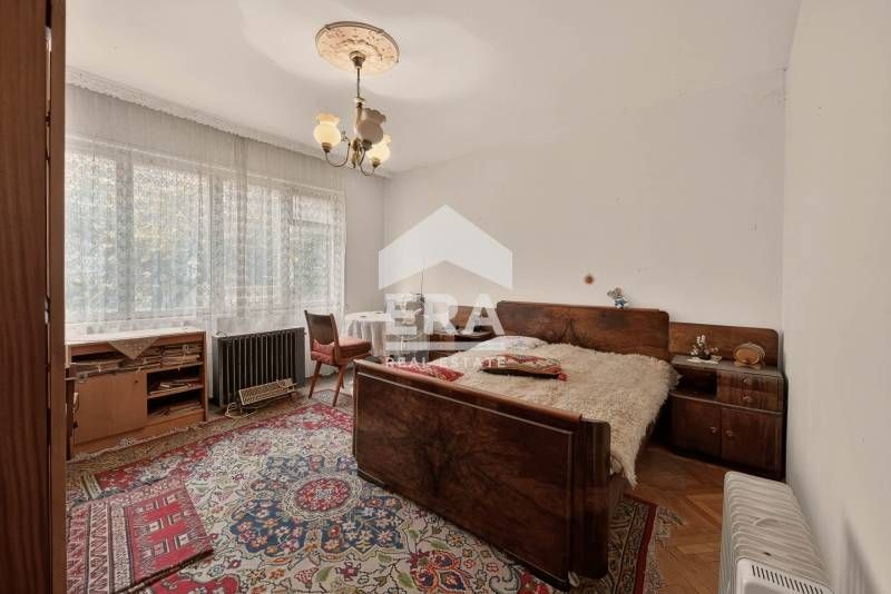 Продава се Четиристаен апартамент в Варна, Гръцка махала - 105 кв.м за 2562 €/кв.м - Снимка #4