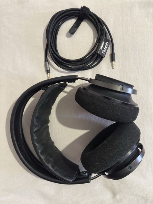Casti audio Philips Fidelio X2HR audiofile