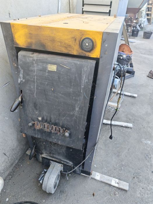 Котел на твърдо гориво 65-75kW
