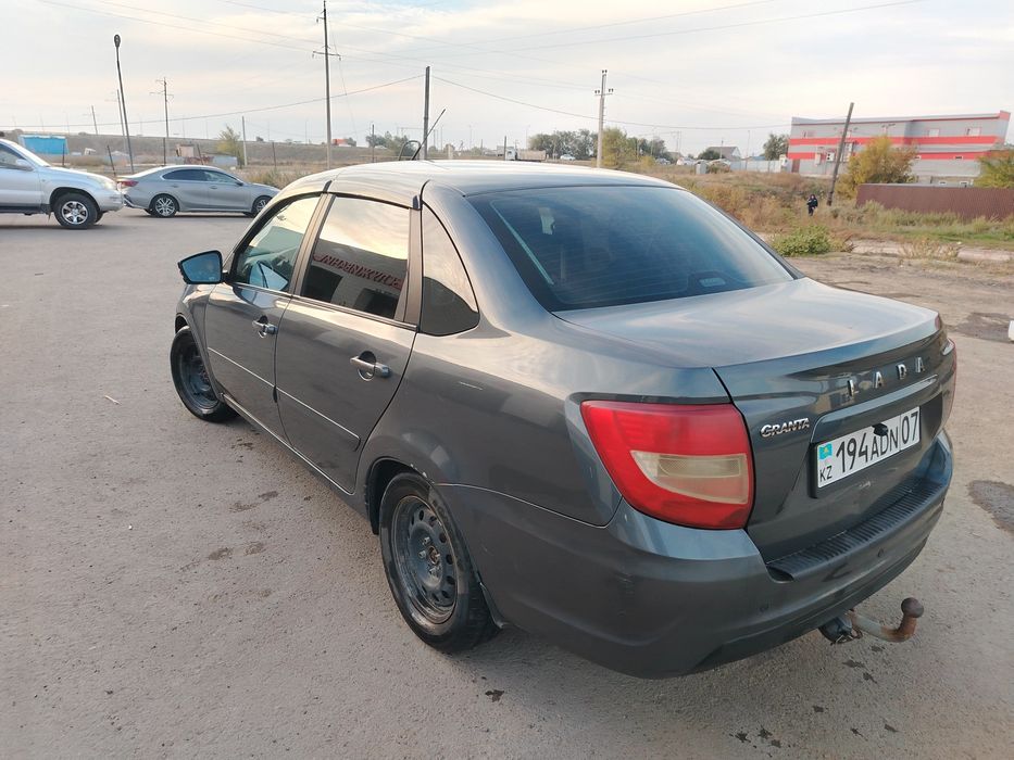 Продам Лада гранта FL