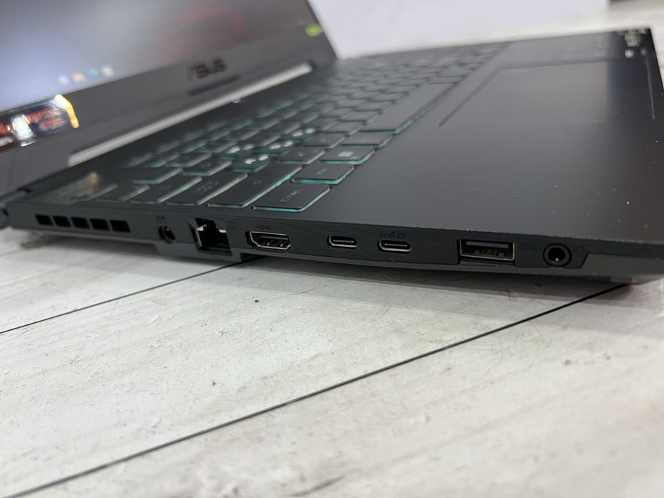 Asus Tuf Ruzen 7 7735H/RTX 4050