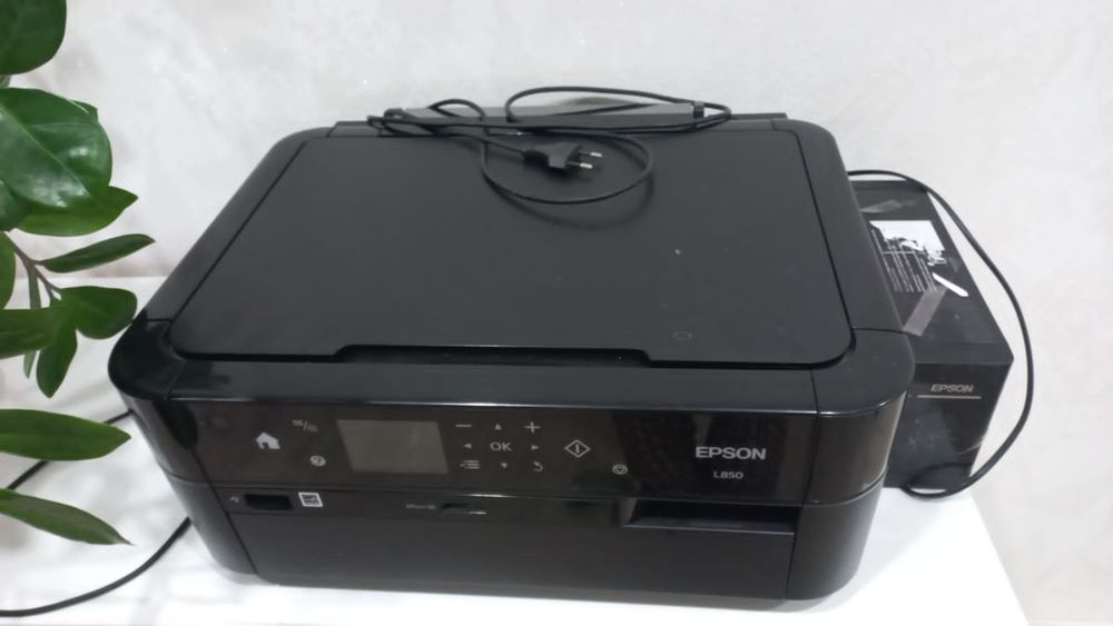 Продам принтер кшт