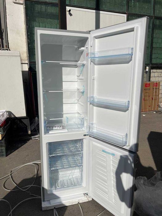 Холодильник IMMER DF250BF-Silver 250 л DeFrost