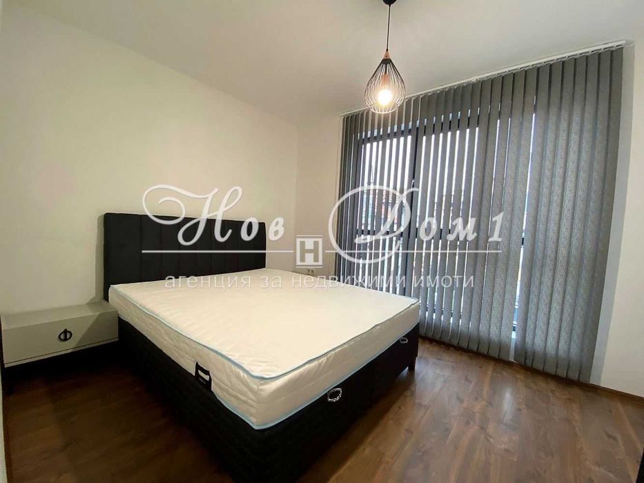 Дава се под наем Тристаен апартамент в Варна, Център - 90 кв.м за 900 € - Снимка #5