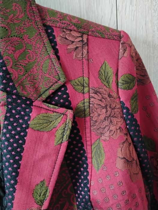 Есенно дамско сако