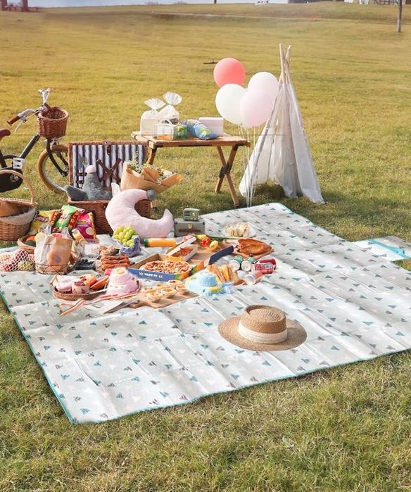 Коврик для пикника , похода, пляжа . Складной , 200x180см.