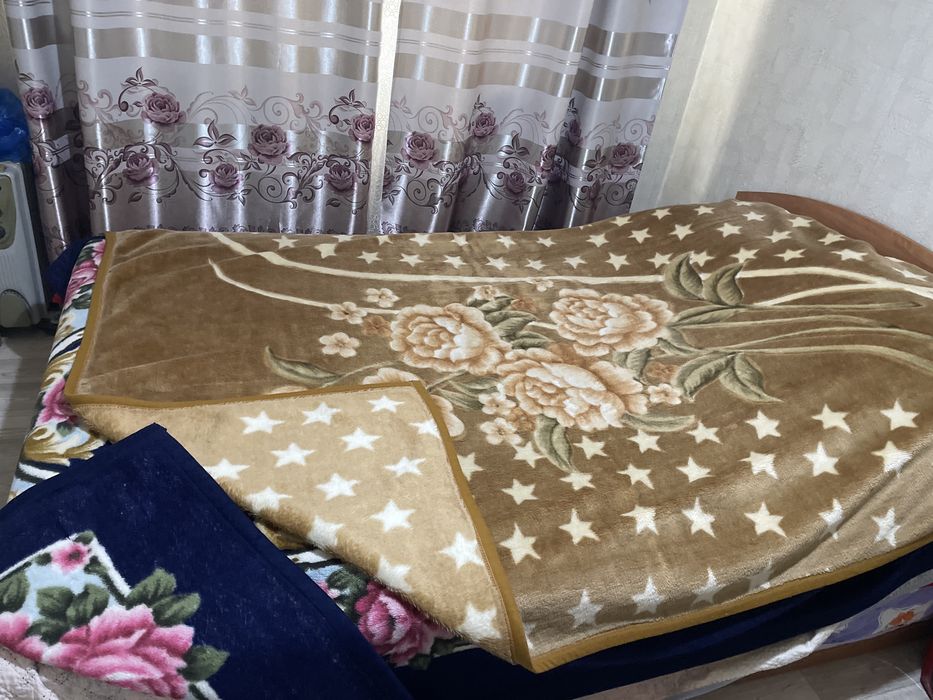 Плед теплый  полуторка и двухспалка.