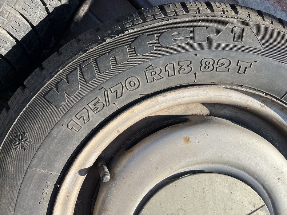 Гуми с Джанти за Голф 2