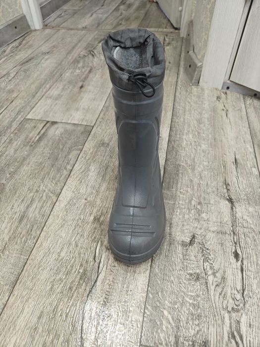 Продам детские сапоги эва