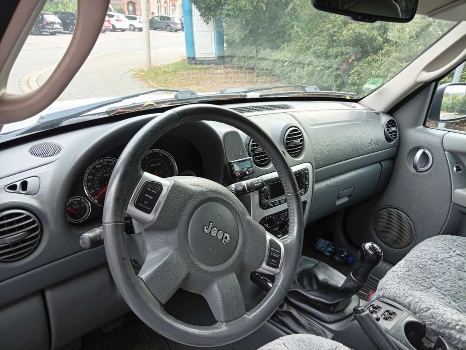 JEEP Liberty 2007 — imagine 3