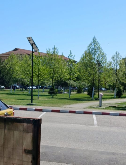 Teren intravilan 834mp cu clădire 237mp in centrul orașului  Motru