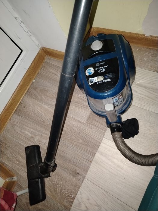 Продам пылесос за 12 тысяч