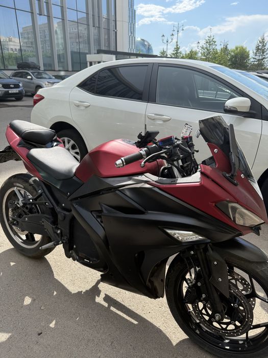 Yamaha R3 2023 года