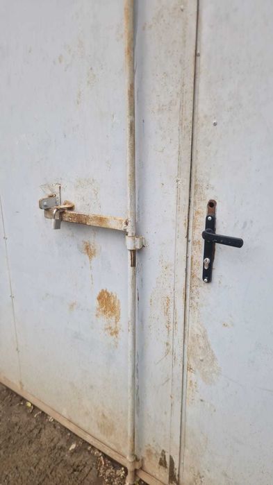 продам ворота для помещения