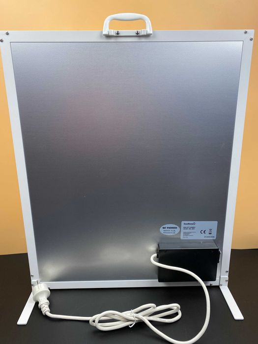 Panou radiant infrarosu 300W pentru incalzire moderna