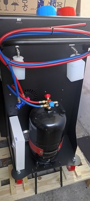 Stație încărcare freon