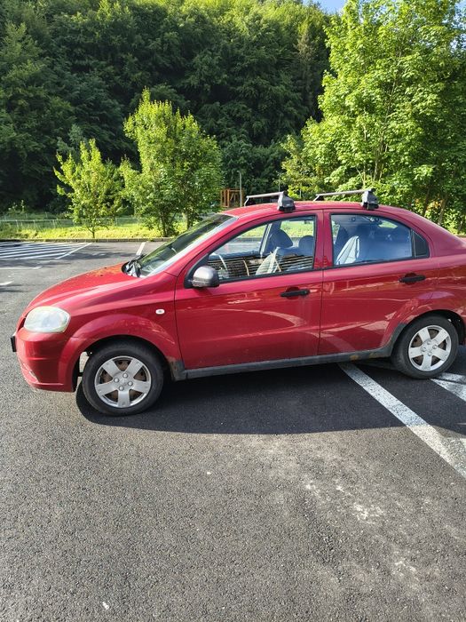 Vând Chevrolet aveo 2010 ,137000km.stare ff.buna de funcționare toate taxele plătite 2026,plus anvelope iarna