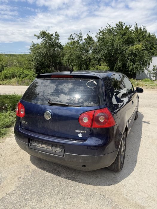 Bara fata aripi faruri triple haion Golf 5
