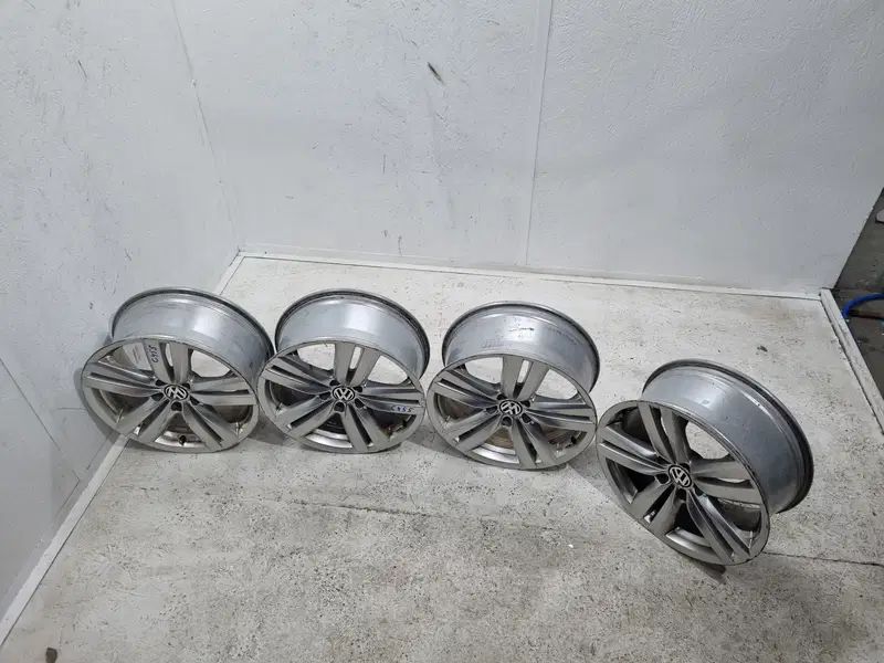Set jante aliaj Volkswagen Passat B7 (362) [Fabr 2010-2014] 3AA601025H