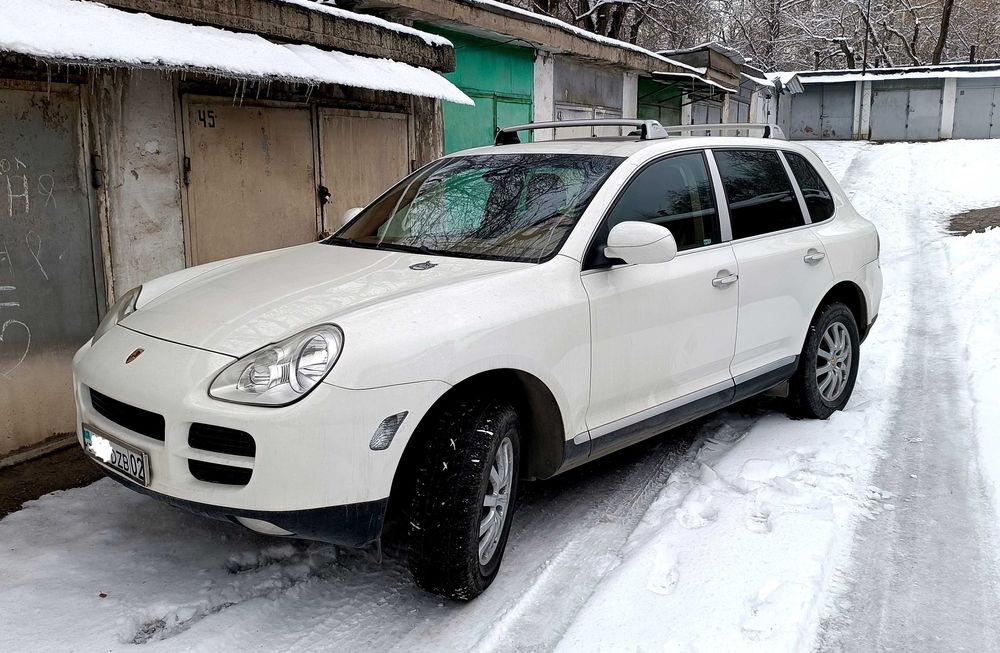 Porsche Cayenne 2004 г.