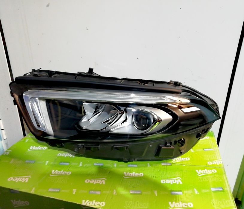 Фар Фарове за Мерцедес А класа А177 / Mercedes A class W177 LED HIGH.
