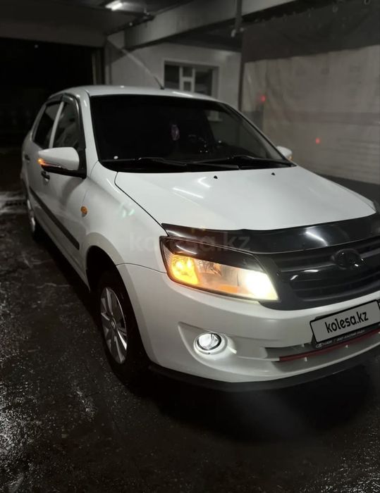 Продам гранта 2012 год