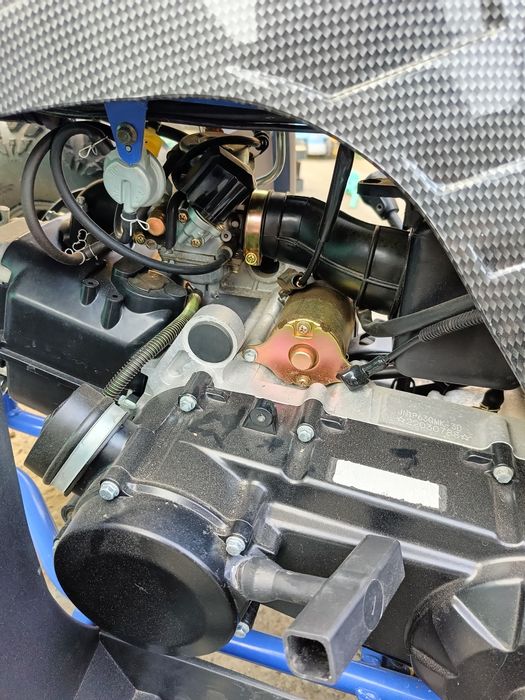 Продам квадрик состояние нового!