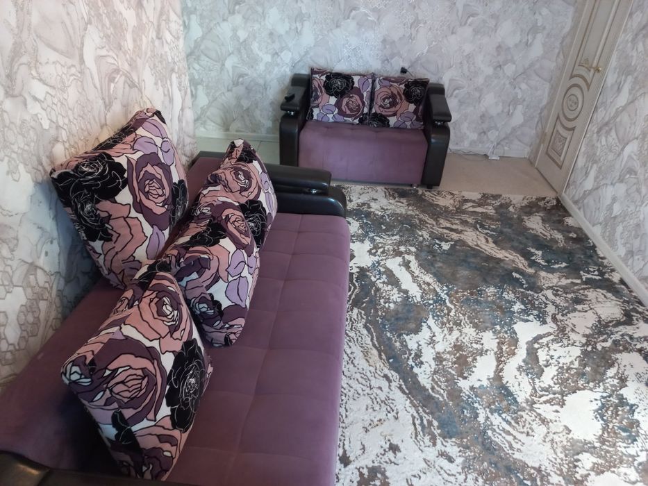 С КОНДИЦИОНЕРОМ  3 ком кв посуточно Новостройка,Цем.пос