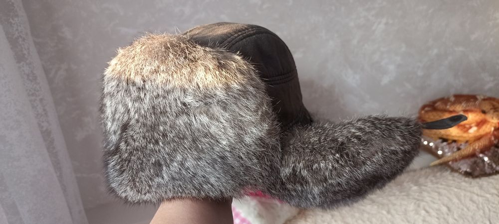 Продам шапку натуральная