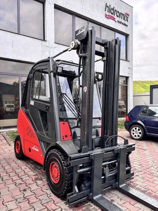 Stivuitor - Motostivuitor Linde H30T-01 GPL Anul Fabricației 2011
