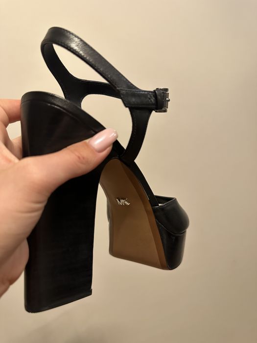Токчета Michael Kors
