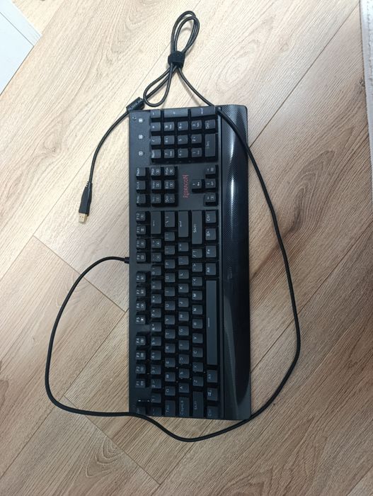 Tastatură mecanica Redragon
