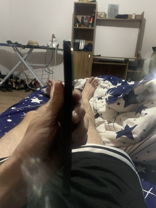 Vand redmi  stare buna narw nicio problema bateria full capacitate gb