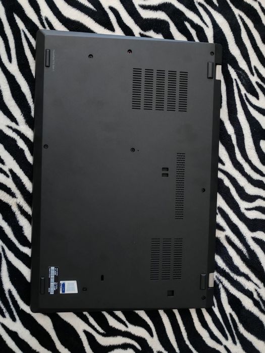 Lenovo ThinkPad T15 Gen 1  i7/16GB/512SSD