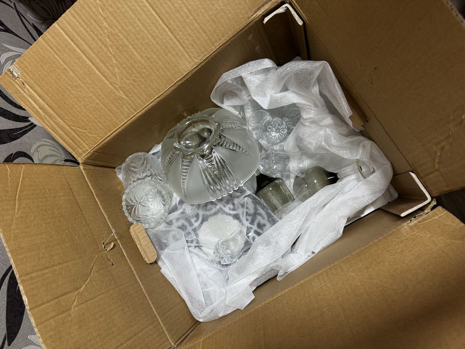 Срочно продаю хрусталь по никзой цене