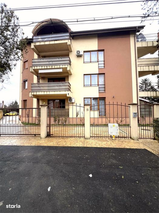 Apartament 3 camere, zonă premium, aproape de centru