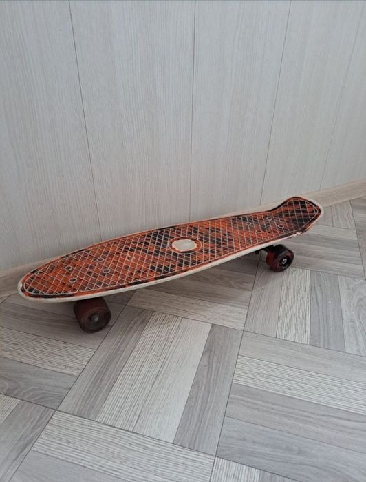 Скейтборд продам