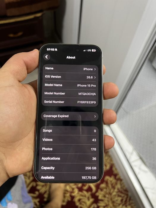 Iphone 15 pro  natural titanium