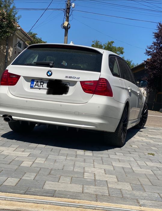 BMW 320xd Touring 2.0d 184CP xDrive | Automată | 2011