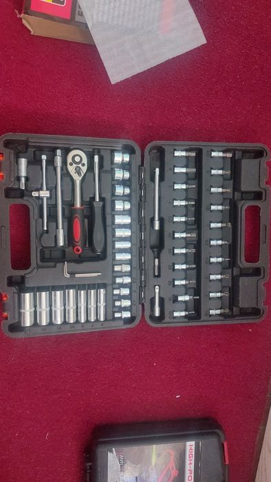 Набор ключи продаетсья