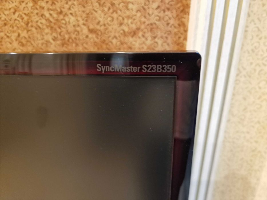 Монитор 23" Samsung SyncMaster LS23B350