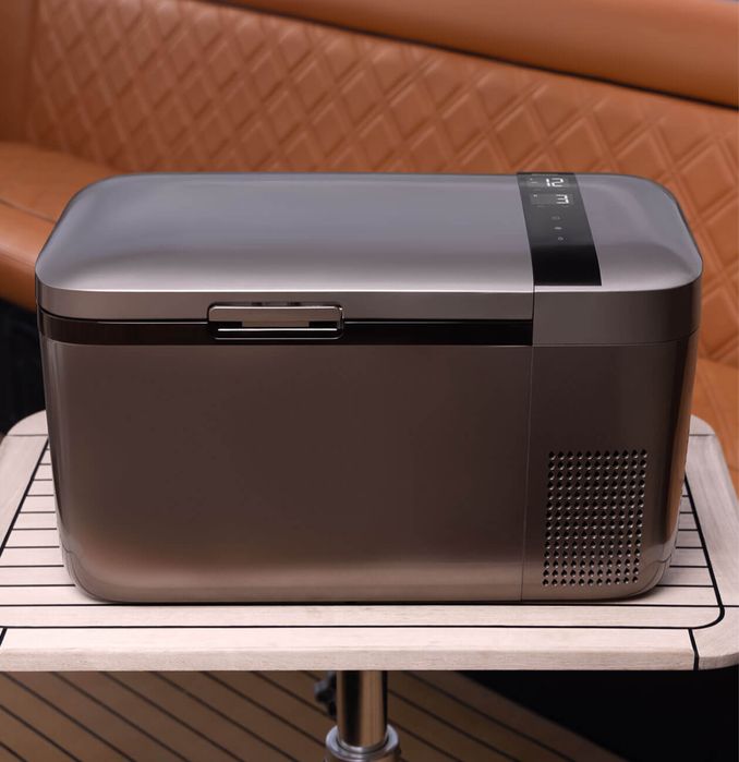 Мобильный Холодильник BORK