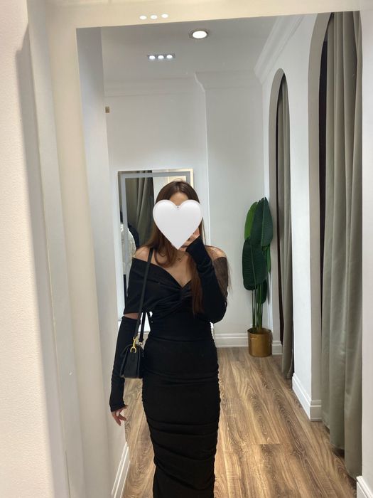 Вечернее платье в идеальном состоянии