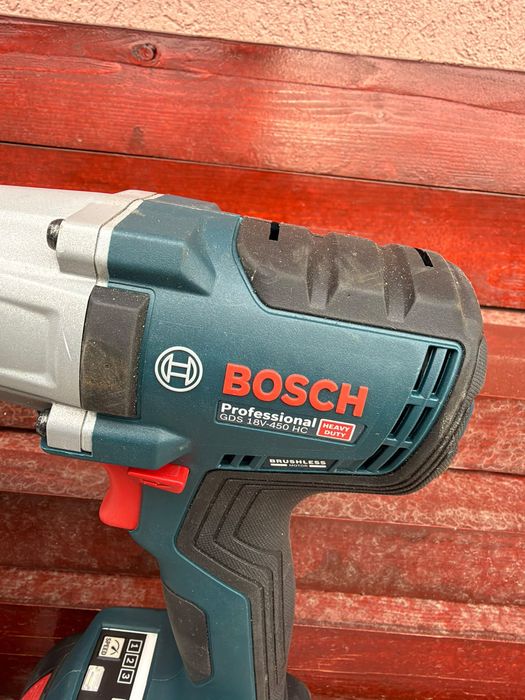 Makita ,Bosch pistol de impact pe acumulator