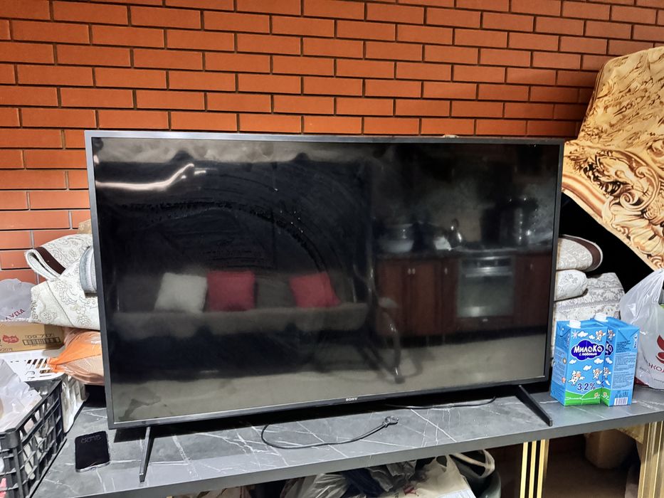 Продаю телевизор sony