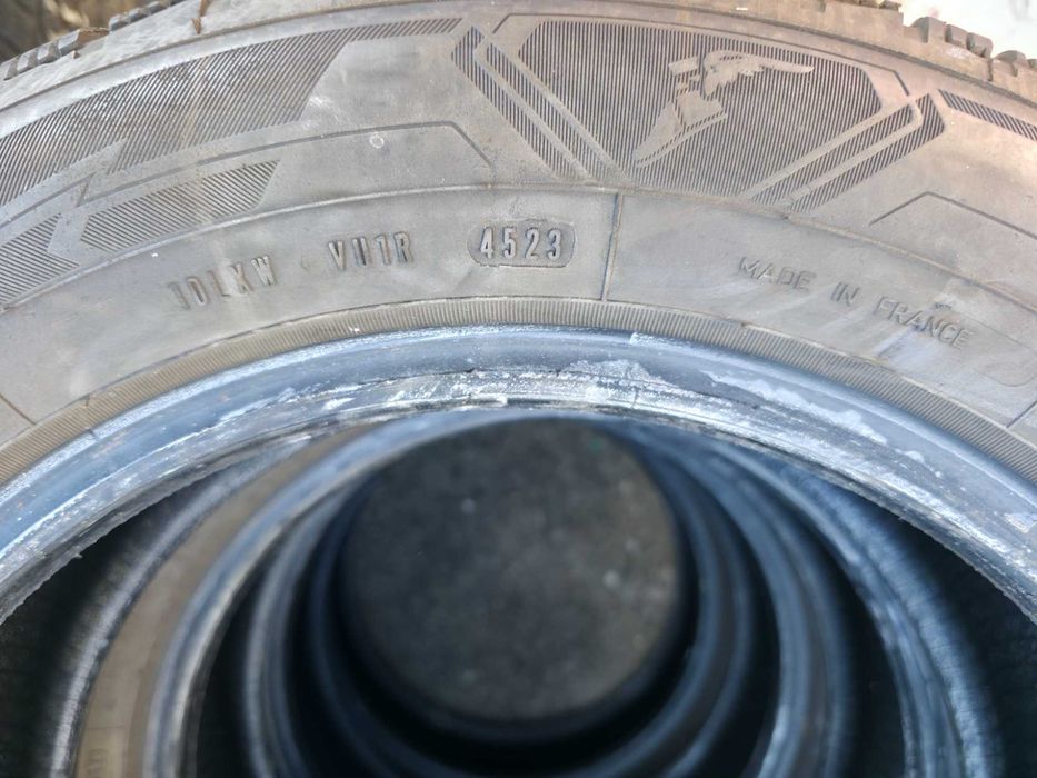 4 Anvelope de IARNA - 205/60/16 96H - GoodYear UltraGrip 3 - Stare F BUNA - DOT 2023 !